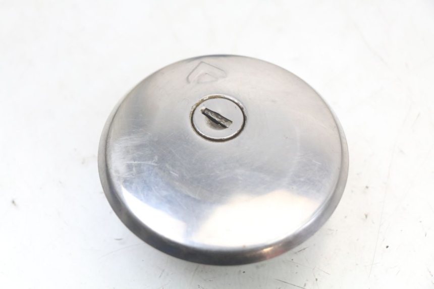 photo de KIT SERRATURE SUZUKI GSX E 250 (1982 - 1983) - Primo piano ad alta risoluzione