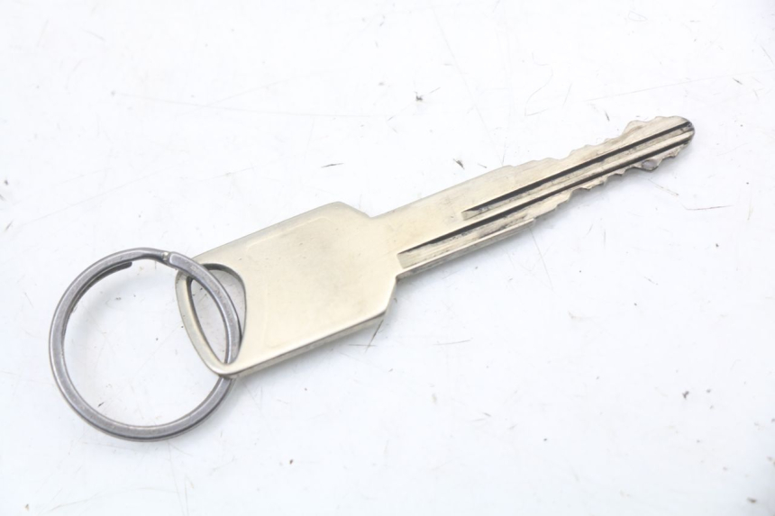 photo de KIT SERRATURE SUZUKI GZ MARAUDER 125 (1998 - 2004) - Zoom sullo stato d'uso