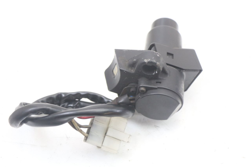 photo de KIT SERRATURE KAWASAKI GTR 1000 (1994 - 2004) - Zoom sullo stato d'uso