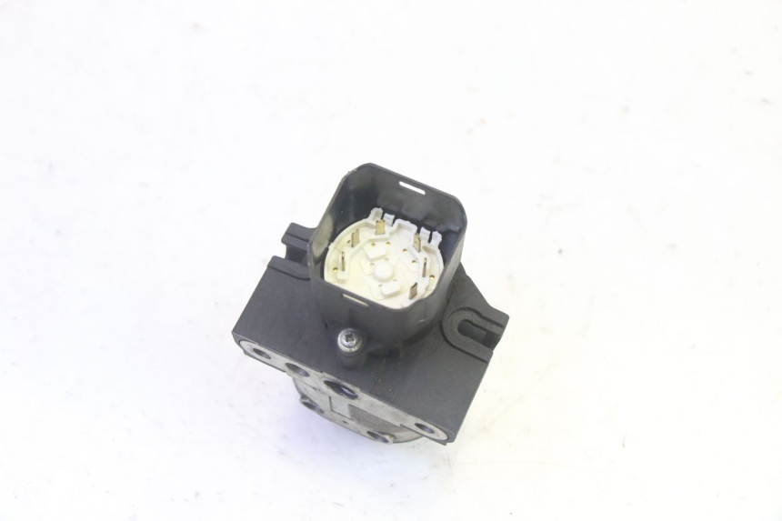 photo de KIT SERRATURE PIAGGIO MP3 HPE 350 (2018 - 2020) - Ricambio usato controllato