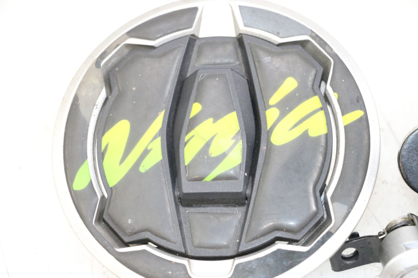 photo de KIT SERRATURE KAWASAKI NINJA 400 (2018 - 2023) - Ricambio usato controllato