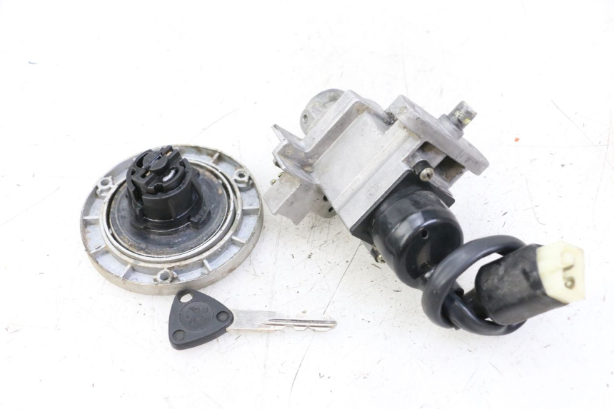 photo de KIT SERRATURE PEUGEOT SPEEDFIGHT 3 LC 2T 50 (2009 - 2015) - Zoom sullo stato d'uso