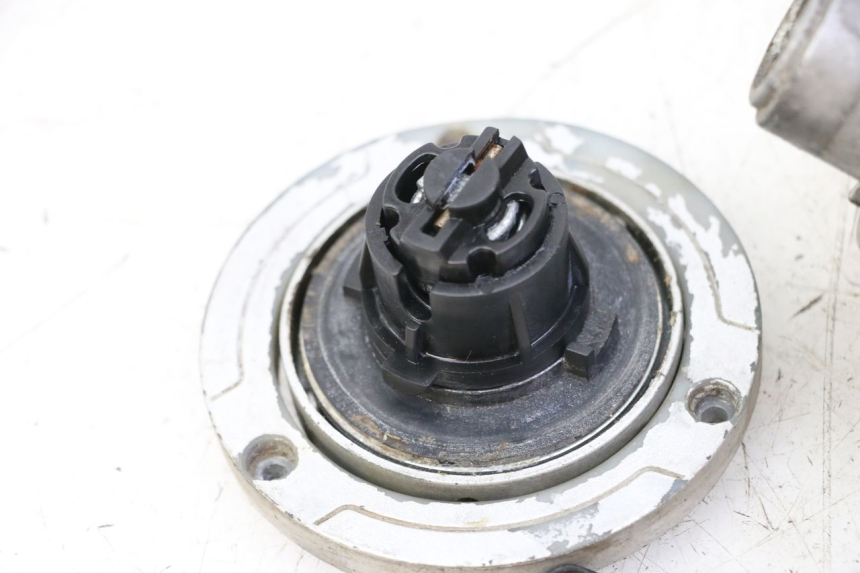 photo de KIT SERRATURE PEUGEOT SPEEDFIGHT 3 LC 2T 50 (2009 - 2015) - Primo piano tecnico