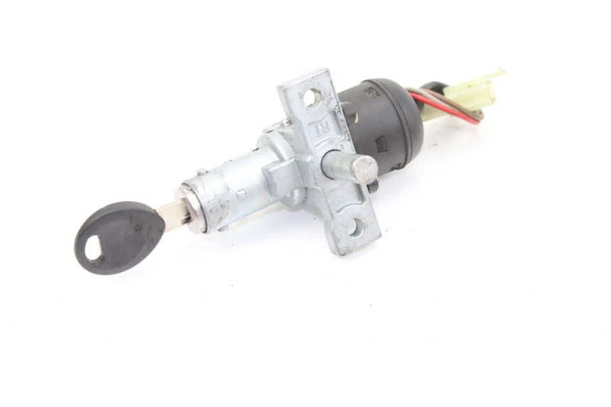 photo de KIT CHIAVE SERRATURA NEIMAN YAMAHA SLIDER NAKED 50 (2004 - 2018) - Stato della superficie e materiale