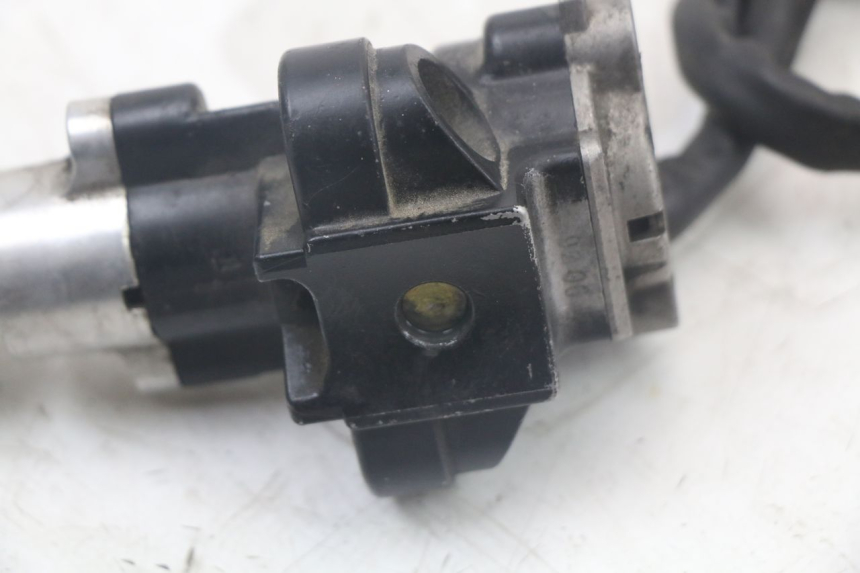 photo de KIT SERRATURA CHIAVE NEIMAN SUZUKI SV N 650 (1999 - 2002) - Marcature e riferimenti originali