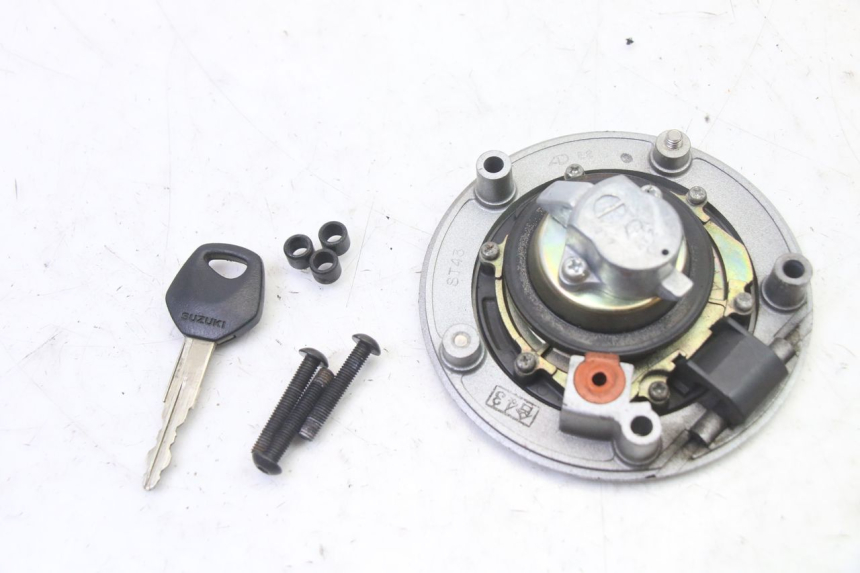 photo de KIT SERRATURE SUZUKI SV S 650 (2003 - 2009) - Caratteristiche distintive