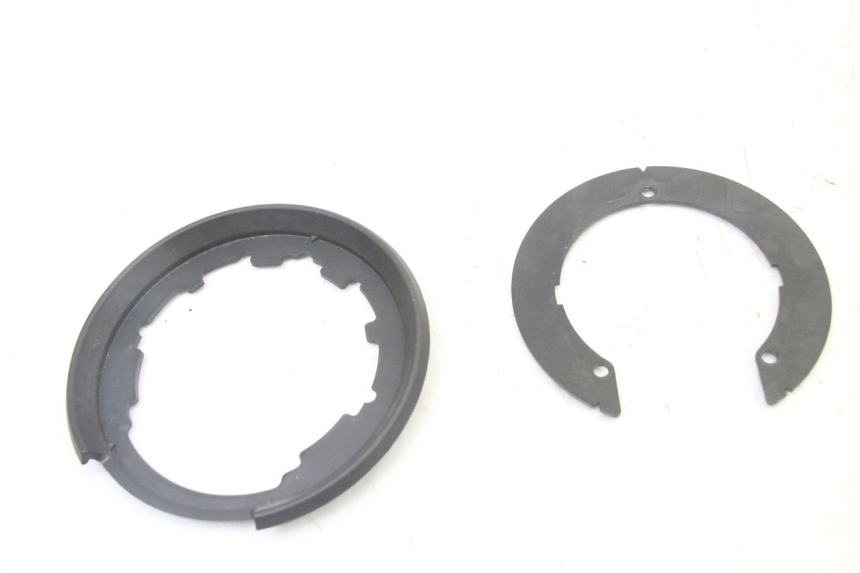 photo de KIT SERRATURE SUZUKI SV S 650 (2003 - 2009) - Ispezione visiva dettagliata