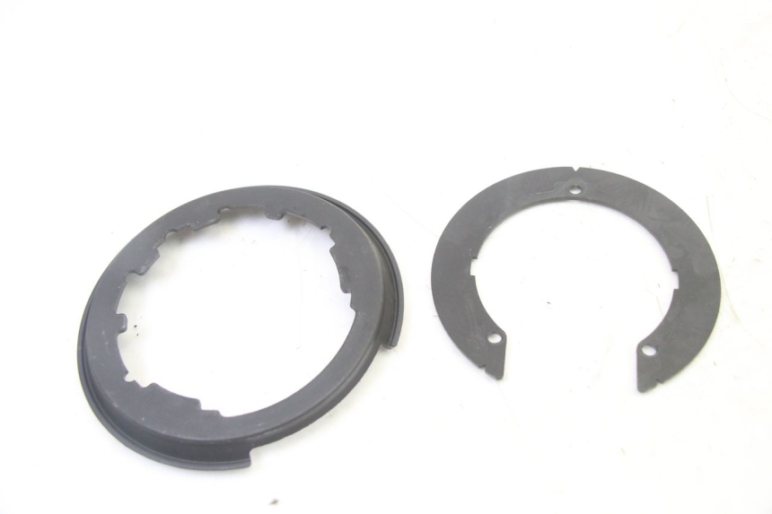 photo de KIT SERRATURE SUZUKI SV S 650 (2003 - 2009) - Focus sulla struttura