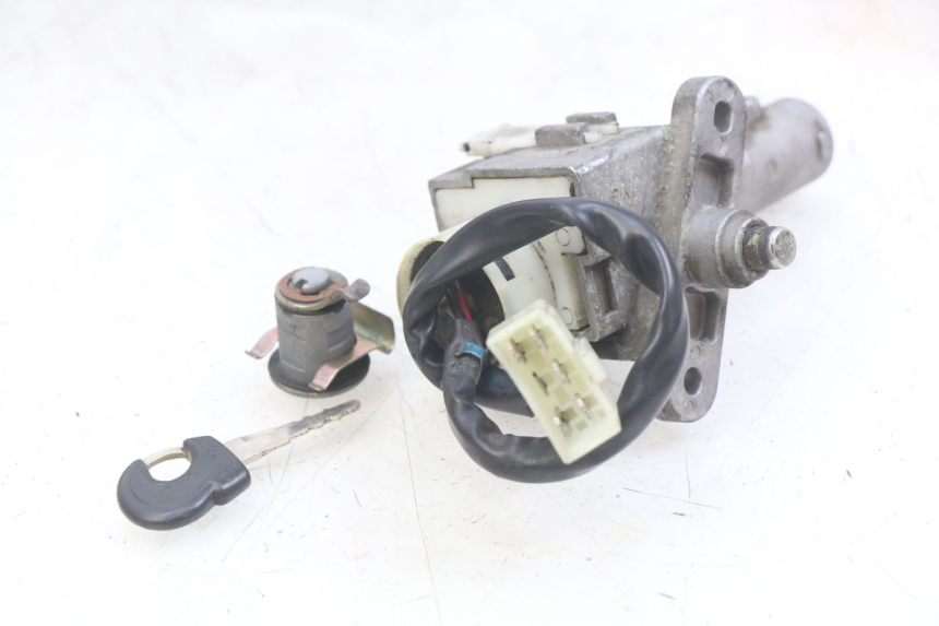 photo de KIT SERRATURA CHIAVE NEIMAN SYM SYMPHONY 125 (2009 - 2015) - Zoom sullo stato d'uso