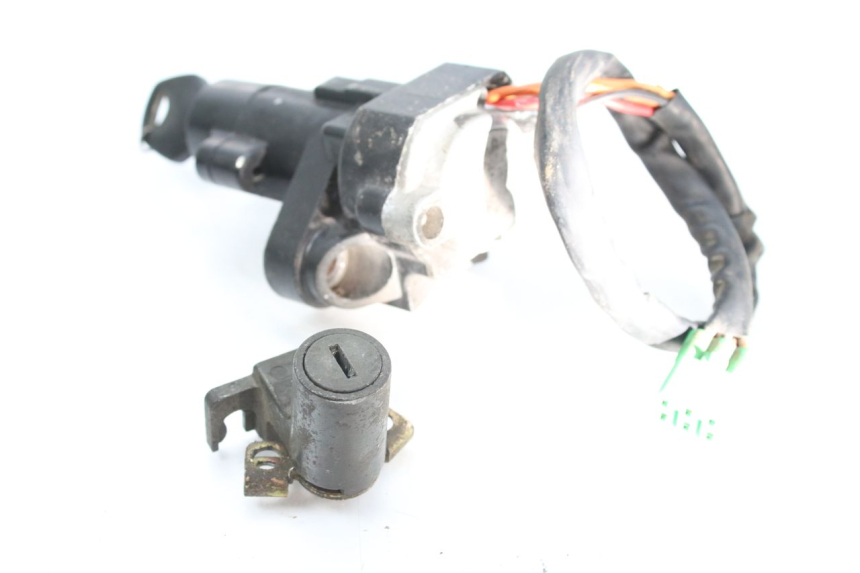 photo de KIT SERRATURA CHIAVE NEIMAN SUZUKI TLS TL S 1000 (1997 - 2001) - Stato della superficie e materiale