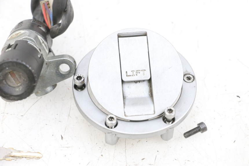 photo de KIT SERRATURE YAMAHA TZR 50 (2008 - 2016) - Ricambio usato controllato