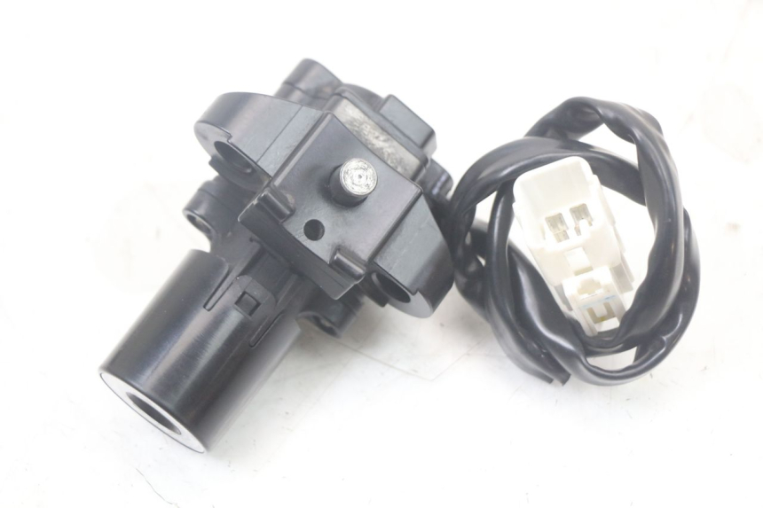 photo de KIT SERRATURA CHIAVE NEIMAN KAWASAKI VERSYS ABS 650 (2015 - 2018) - Stato della superficie e materiale