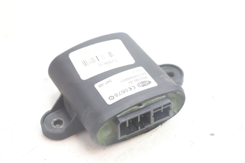 photo de KIT SERRATURE PEUGEOT VIVACITY 100 (1999 - 2008) - Caratteristiche distintive