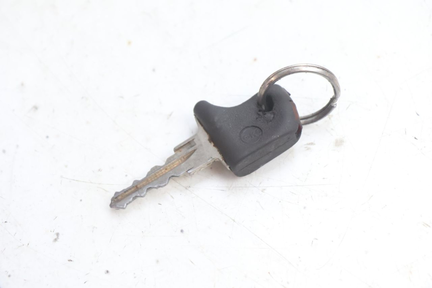 photo de KIT SERRATURE PEUGEOT VIVACITY 100 (1999 - 2008) - Ricambio usato controllato