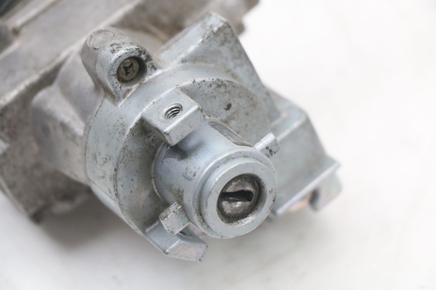 photo de KIT CHIAVE BLOCCO NEIMAN KYMCO XCITING 250 (2006 - 2009) - Stato della superficie e materiale