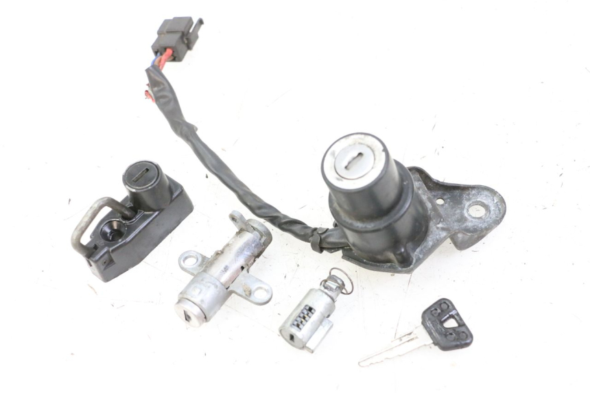 photo de KIT SERRATURE YAMAHA XV VIRAGO 535 (1988 - 2004) - Vista principale