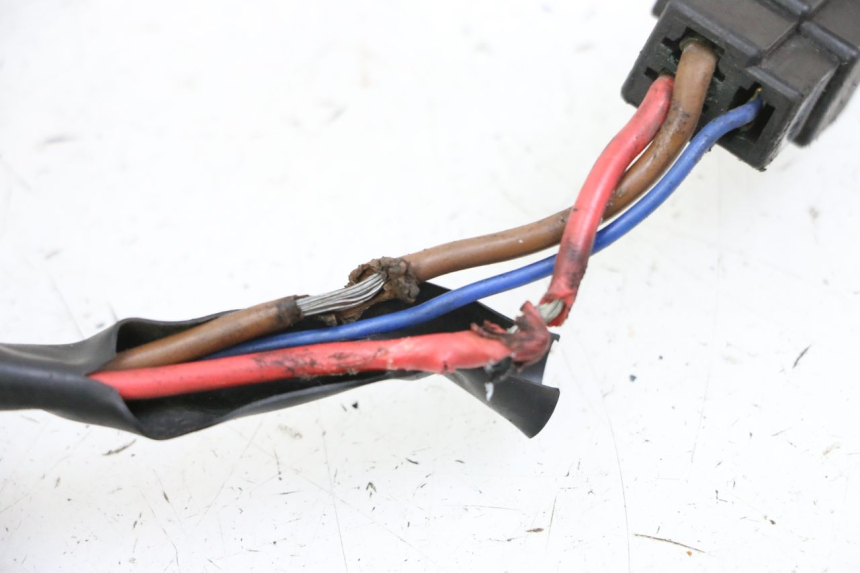 photo de KIT SERRATURE YAMAHA XV VIRAGO 535 (1988 - 2004) - Altra angolazione