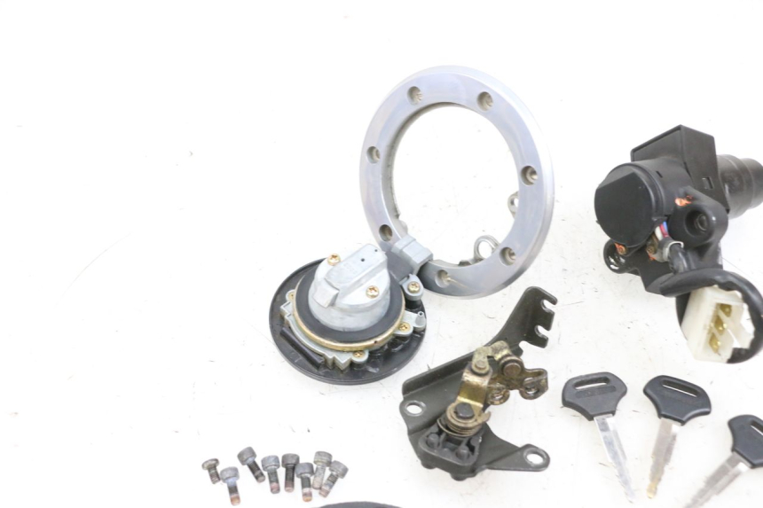 photo de KIT SERRATURE KAWASAKI ZR 7 750 (1999 - 2004) - Vista d'insieme del prodotto