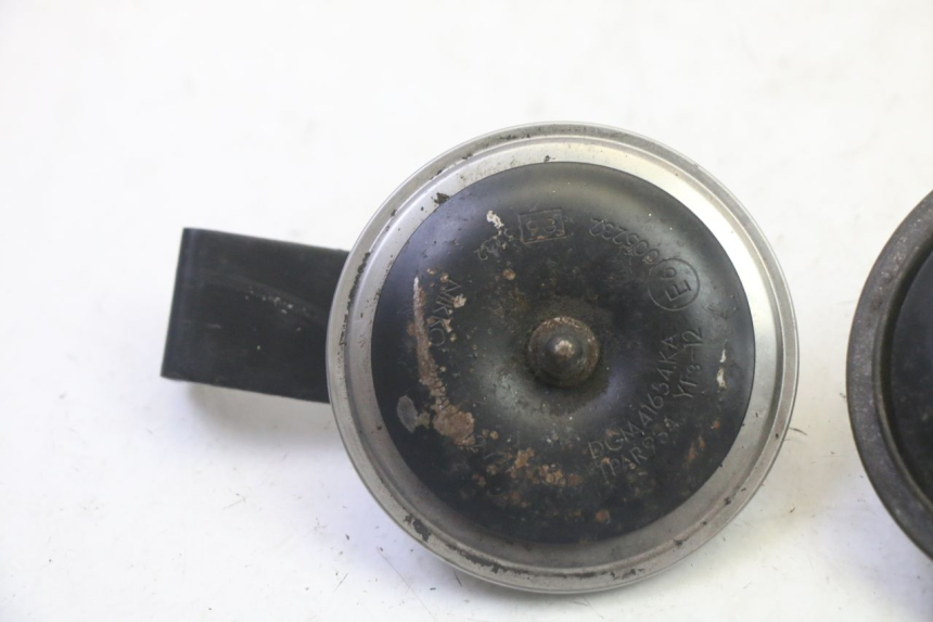 photo de CLACSON KAWASAKI GPZ RX 1000 (1986 - 1988) - Dettaglio del componente