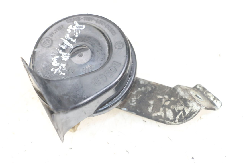 photo de Clacson SUZUKI GSX E 250 (1982 - 1983) - Vista principale