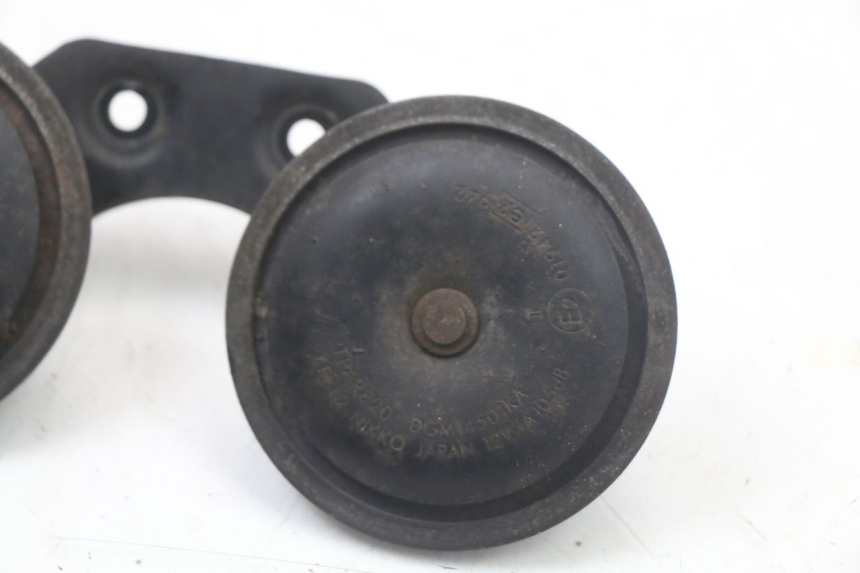 photo de Clacson KAWASAKI GTR 1000 (1994 - 2004) - Zoom sullo stato d'uso