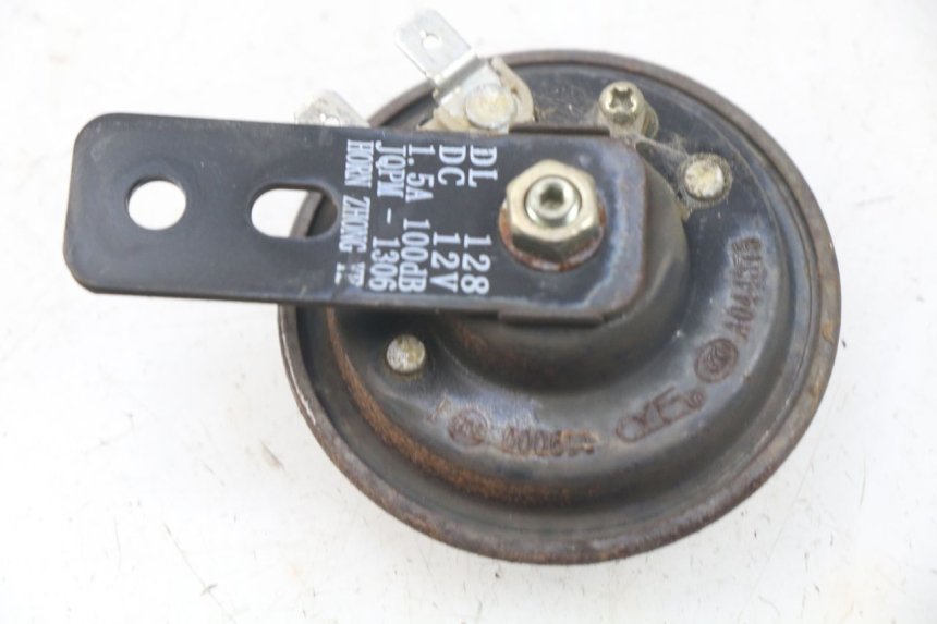 photo de KLAXON PEUGEOT KISBEE 2T 50 (2010 - 2017) - Dettaglio del componente