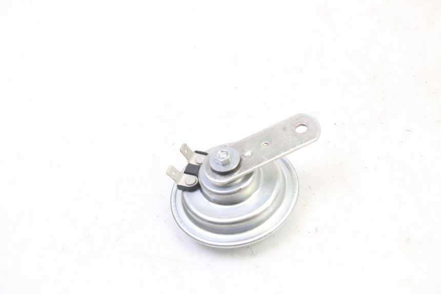 photo de CLACSON PIAGGIO MP3 HPE 310 (2024 - 2025) - Zoom sullo stato d'uso