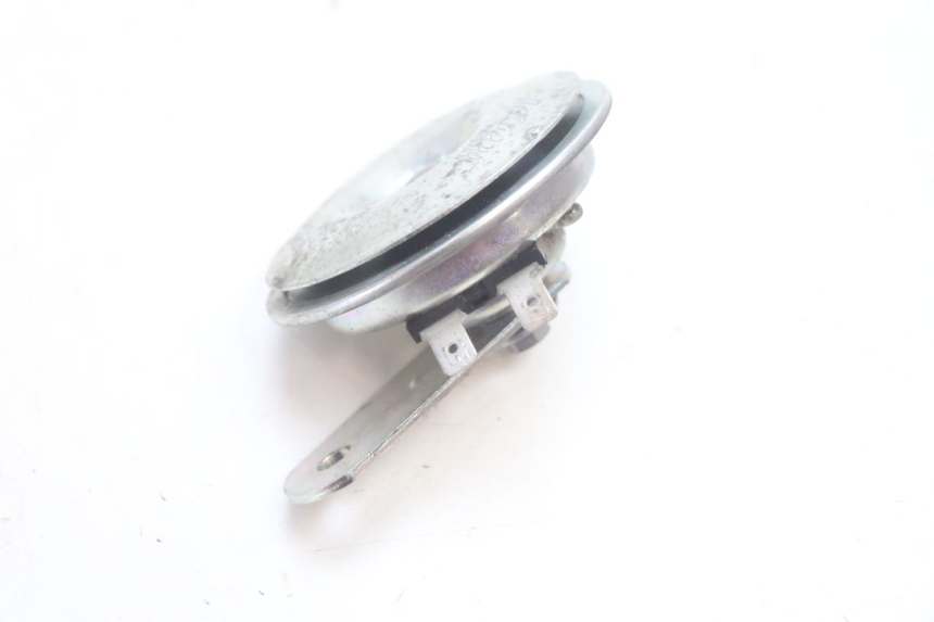 photo de CLACSON PIAGGIO MP3 HPE 530 (2022 - 2026) - Dettaglio del componente