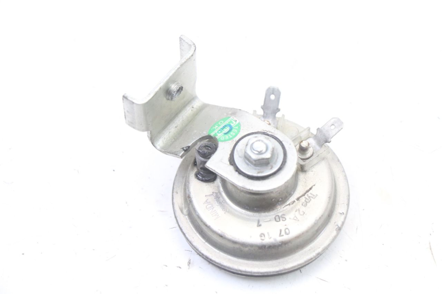 photo de Clacson PIAGGIO VESPA LX IE 125 (2010 - 2012) - Zoom sullo stato d'uso