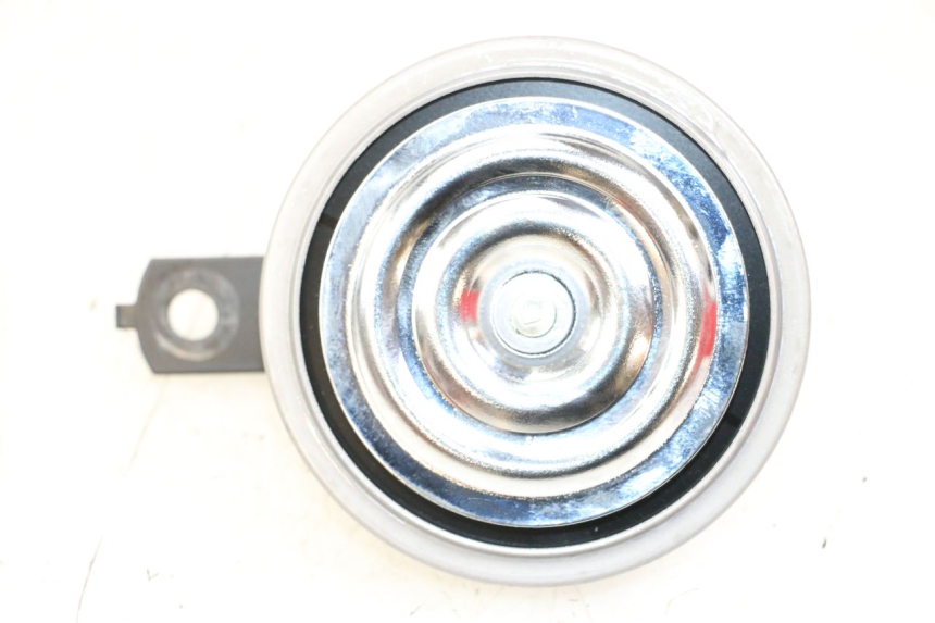 photo de CLACSON ROYAL ENFIELD CONTINENTAL GT 650 (2019 - 2024) - Primo piano tecnico