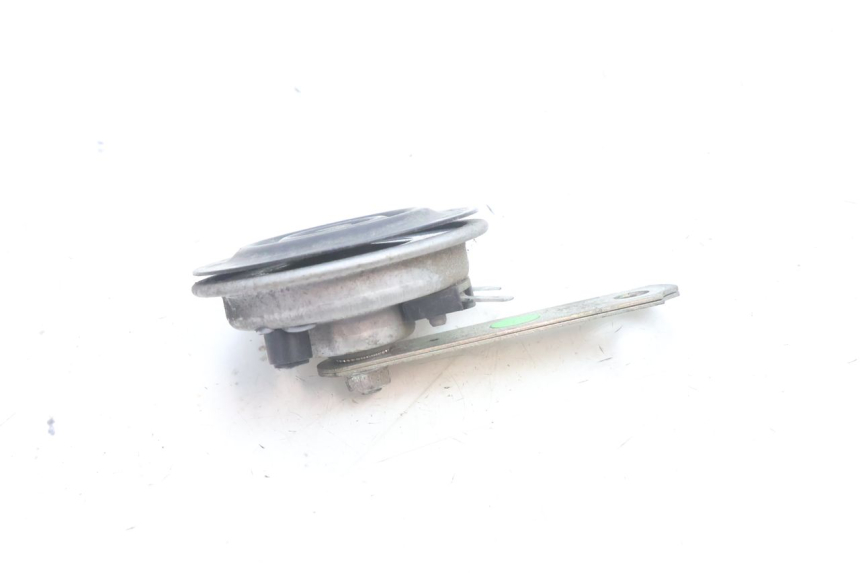 photo de Clacson PEUGEOT SATELIS 125 (2006 - 2009) - Zoom sullo stato d'uso