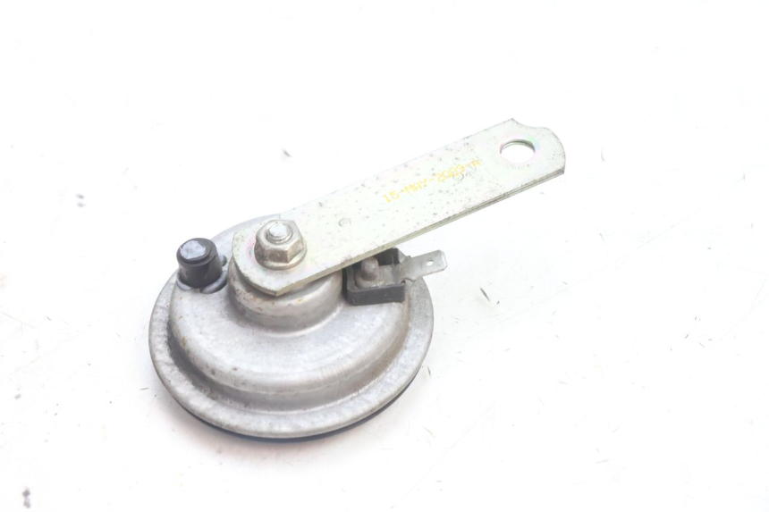 photo de Clacson PEUGEOT SATELIS 125 (2006 - 2009) - Altra angolazione