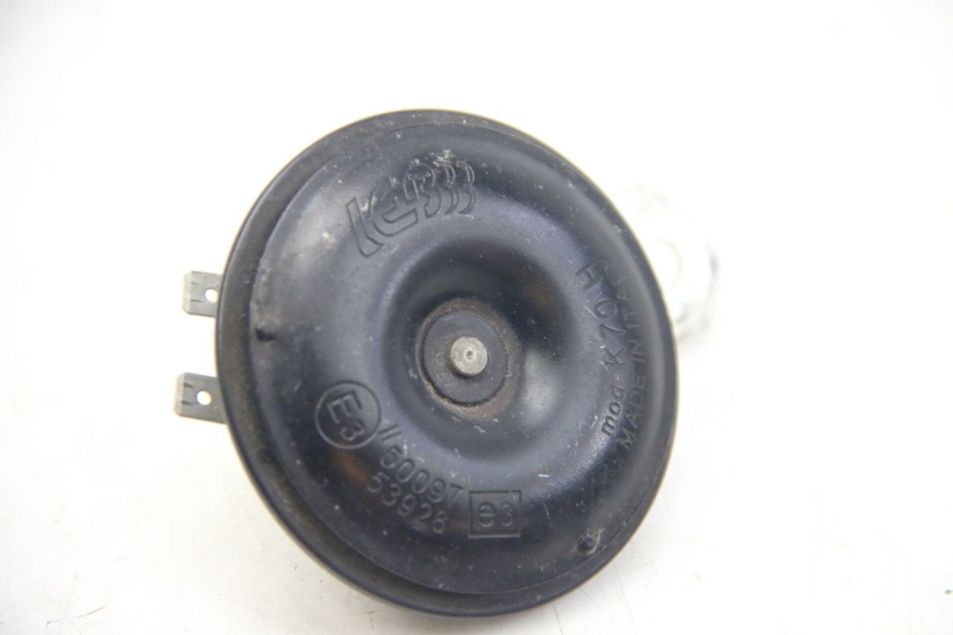 photo de KLAXON SUZUKI SIXTEEN 125 (2008 - 2010) - Vista principale