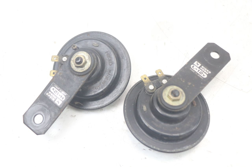 photo de KLAXON TRIUMPH SPEED TRIPLE T301 900 (1994 - 1996) - Zoom sullo stato d'uso