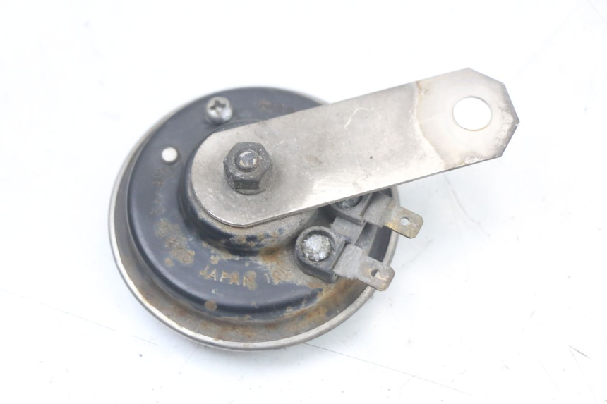 photo de CLACSON SUZUKI GSR 750 (2011 - 2017) - Zoom sullo stato d'uso