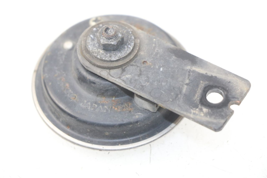 photo de KLAXON YAMAHA TDM ABS 900 (2002 - 2014) - Zoom sullo stato d'uso