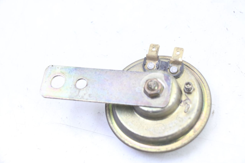 photo de CLACSON PEUGEOT TWEET 4T 50 (2014 - 2019) - Zoom sullo stato d'uso