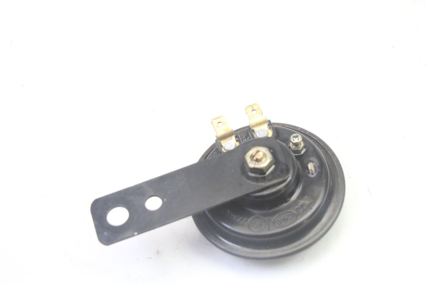 photo de KLAXON PEUGEOT TWEET 4T 50 (2018 - 2022) - Zoom sullo stato d'uso