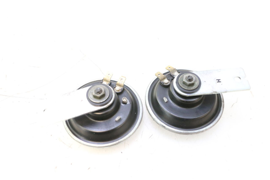 photo de CLACSON YAMAHA XP T-MAX ABS 500 (2005 - 2005) - Zoom sullo stato d'uso