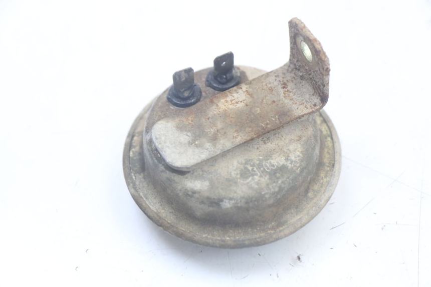 photo de KLAXON PEUGEOT XP6 50 (1997 - 2003) - Zoom sullo stato d'uso