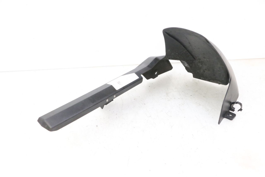 photo de PARASPRUZZI SUZUKI GSR 750 (2011 - 2017) - Altra angolazione