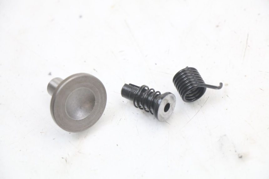 photo de LEVA FRIZIONE REGAL RAPTOR RAXTER 2 125 (2007 - 2015) - Altra angolazione