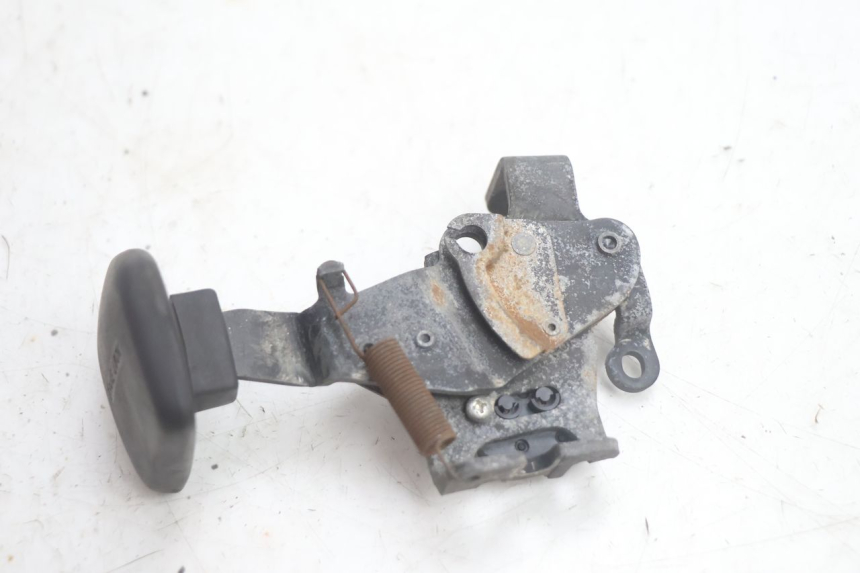 photo de LEVA FRENO PARCHEGGIO SUZUKI BURGMAN EXECUTIVE ABS 650 (2006 - 2012) - Stato della superficie e materiale