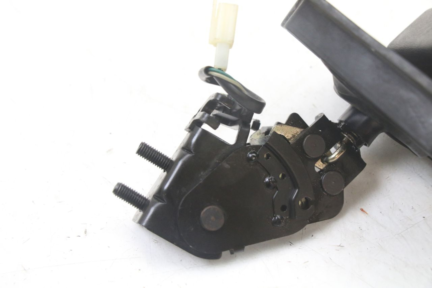 photo de LEVA FRENO PARCHEGGIO KYMCO XCITING 500 (2007 - 2010) - Dettaglio del componente