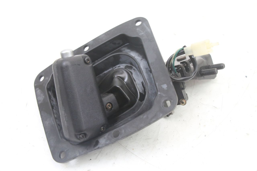 photo de LEVA FRENO PARCHEGGIO KYMCO XCITING 500 (2007 - 2010) - Stato della superficie e materiale