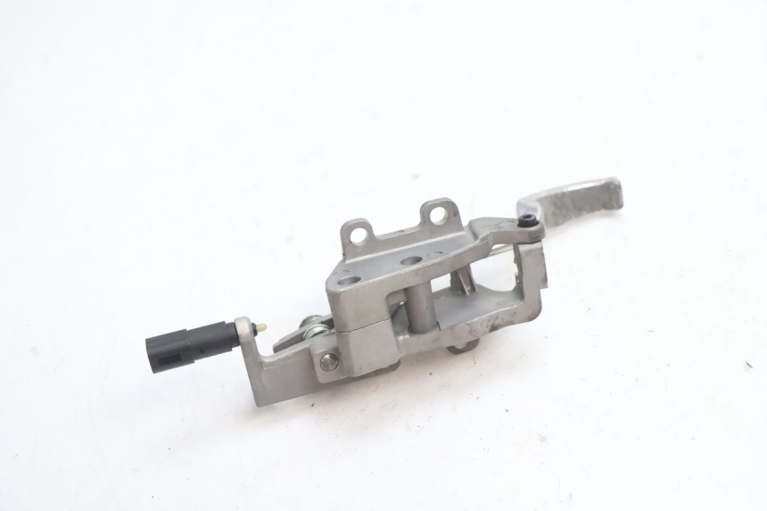 photo de LEVA FRENO DI STAZIONAMENTO PIAGGIO MP3 LT 400 (2007 - 2012) - Altra angolazione