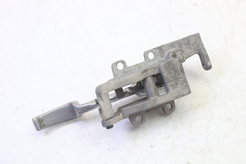 photo de LEVA FRENO DI STAZIONAMENTO PIAGGIO MP3 RL 250 (2006 - 2010) - Primo piano tecnico