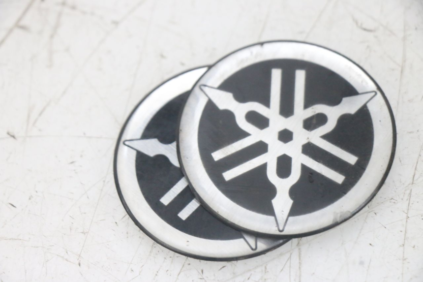 photo de LOGO MARCHIO YAMAHA FJR ABS 1300 (2006 - 2012) - Zoom sullo stato d'uso