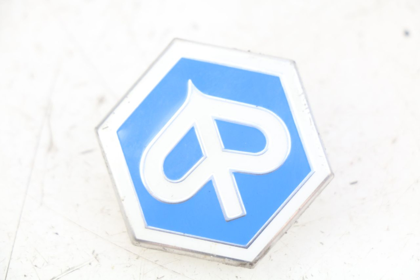 photo de LOGO MARCA PIAGGIO FLY 4T 50 (2013 - 2017) - Vista principale