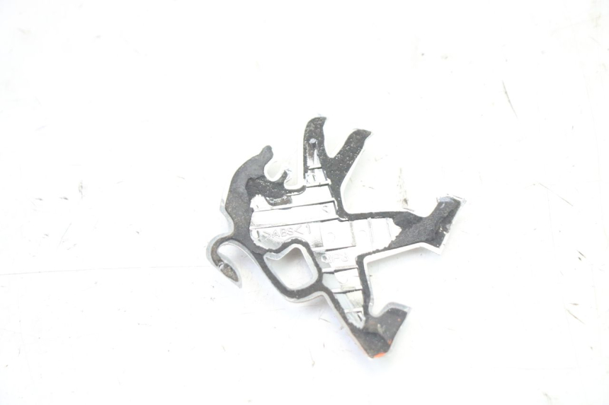 photo de LOGO MARCA PEUGEOT KISBEE 2T 50 (2010 - 2017) - Zoom sullo stato d'uso